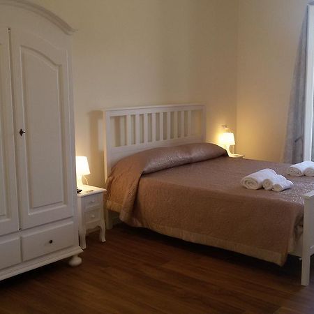 B&B Aurelia มาเตรา ภายนอก รูปภาพ